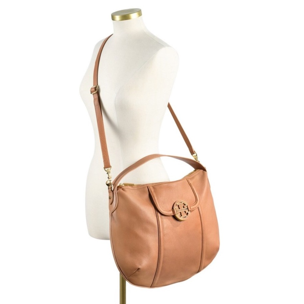Tory Burch Amanda Hobo Bag